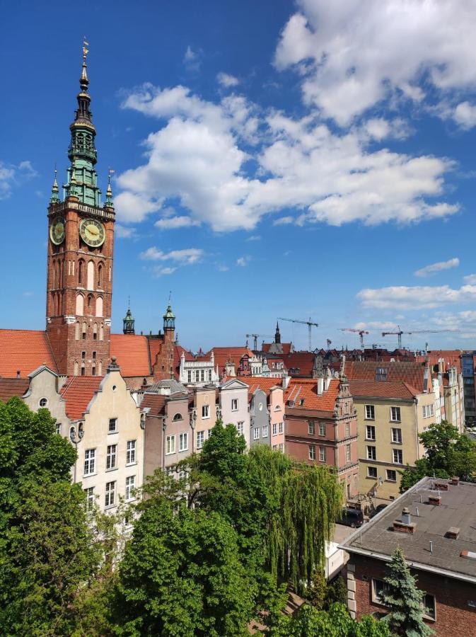 Apartament Przy Fontannie Neptuna Gdańsk Exterior foto
