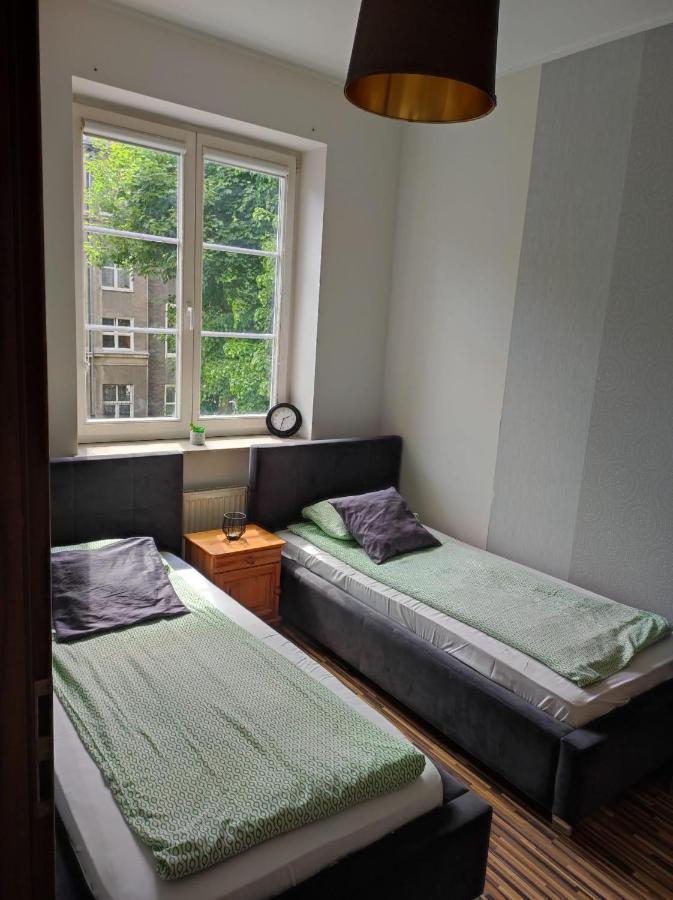 Apartament Przy Fontannie Neptuna Gdańsk Exterior foto
